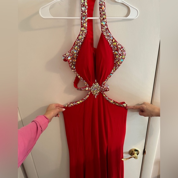 Xterms by impressions red PROM/PAGEANT dress size 2 - Picture 3 of 5